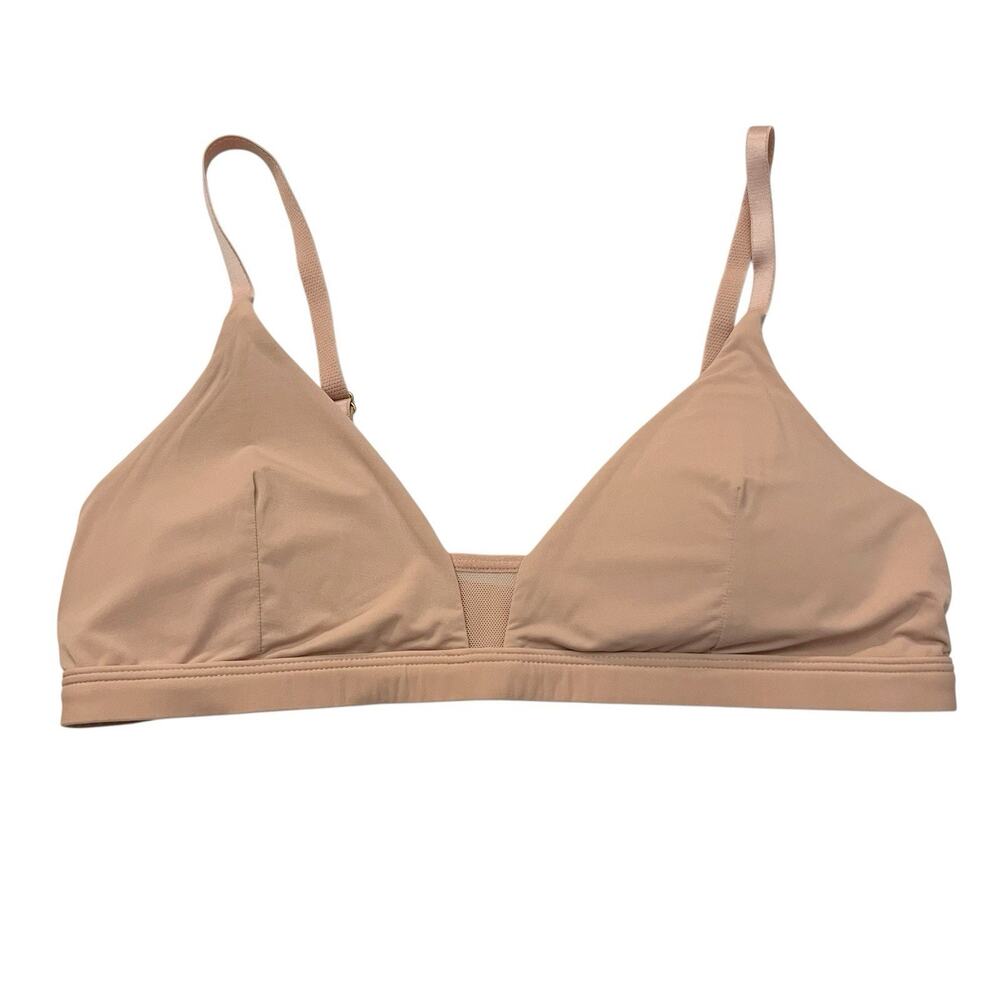 Pepper Limitless Wirefree Scoop Bra Medium Triangle Removal Pads Comfort Stretch